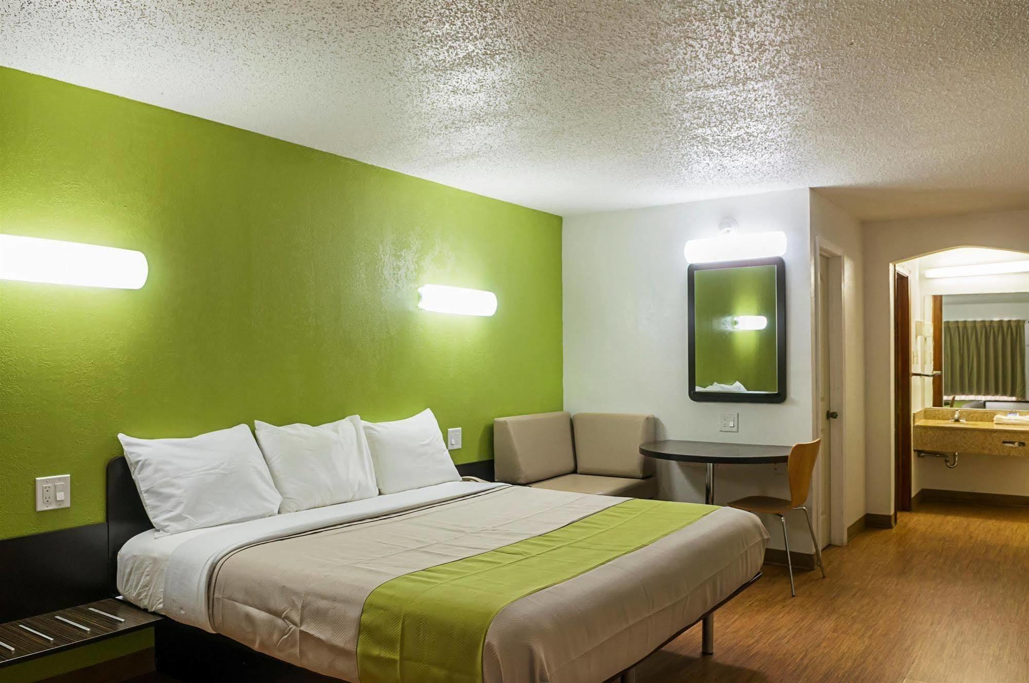 Red Roof Inn New Orleans - Westbank Harvey Bagian luar foto