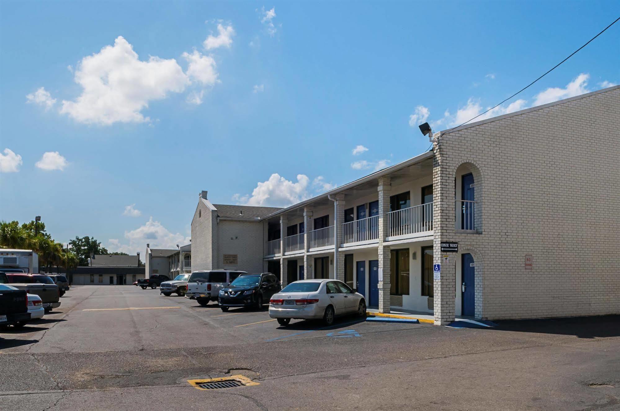 Red Roof Inn New Orleans - Westbank Harvey Bagian luar foto